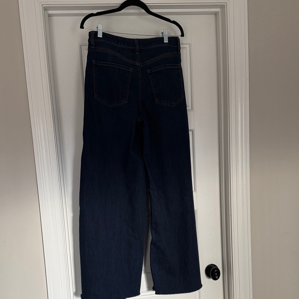 Kut from the Kloth Blake Super Wide Leg Jeans in Indisputable - Picture 6 of 8
